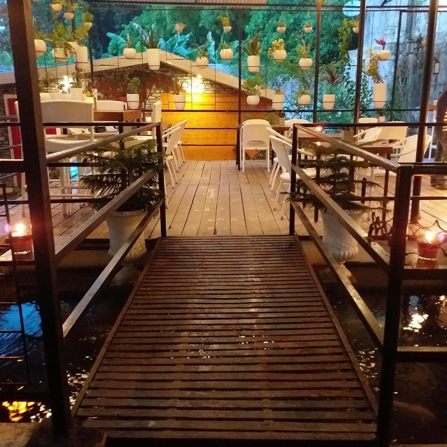La Place Lapu-Lapu City Exterior photo